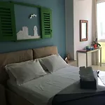 Maree Seafront B&B - Sea View King Room فندق مبيت وإفطار مولفيتا