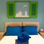 Frühstückspension Maree Seafront B&B - Sea View King Room