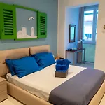 Maree Seafront B&B - Sea View King Room فندق مبيت وإفطار مولفيتا