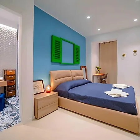 Maree Seafront - Sea View King 4* Мольфетта
