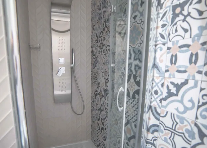 Frühstückspension Maree Seafront 4*